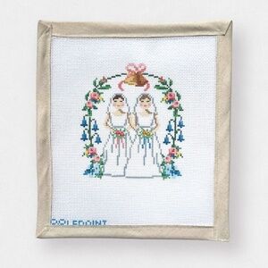 Brides Cake Topper Needlepoint Canvas - 13 mesh